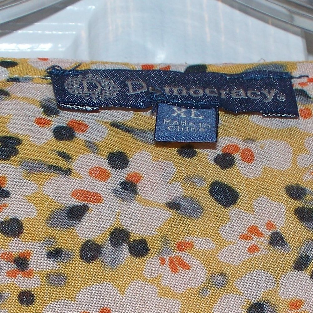 Democracy Tunic - Picture 4 of 4